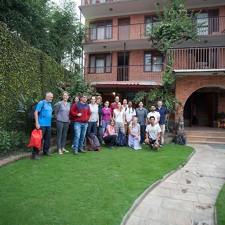 Maya Guest House Thimi Bagian luar foto