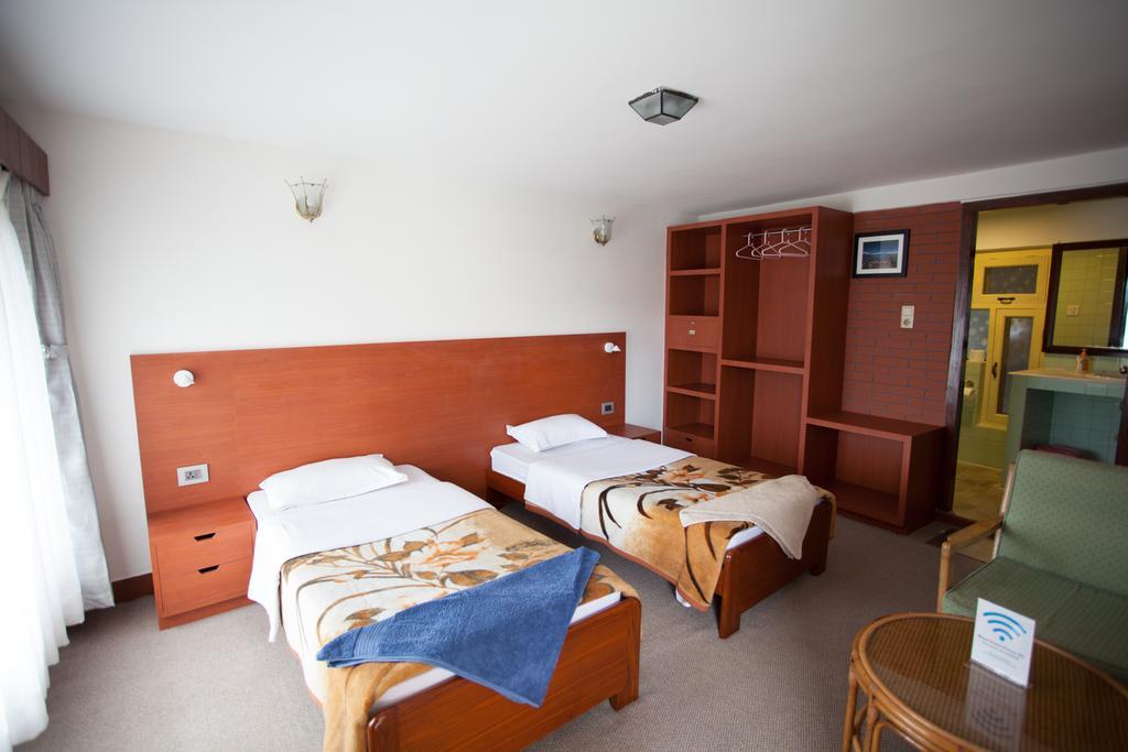 Maya Guest House Thimi Bagian luar foto